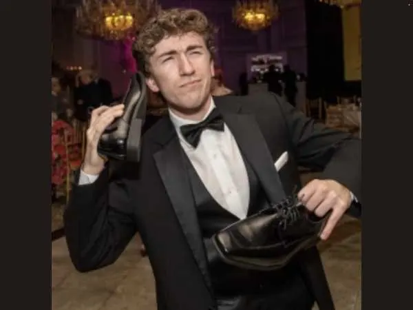 Dustin Sternmeye Dustin Sternmeye